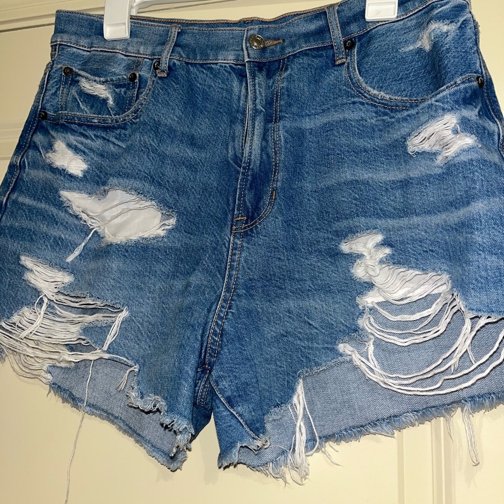 American Eagle Outfitters Light Blue Denim Jeans